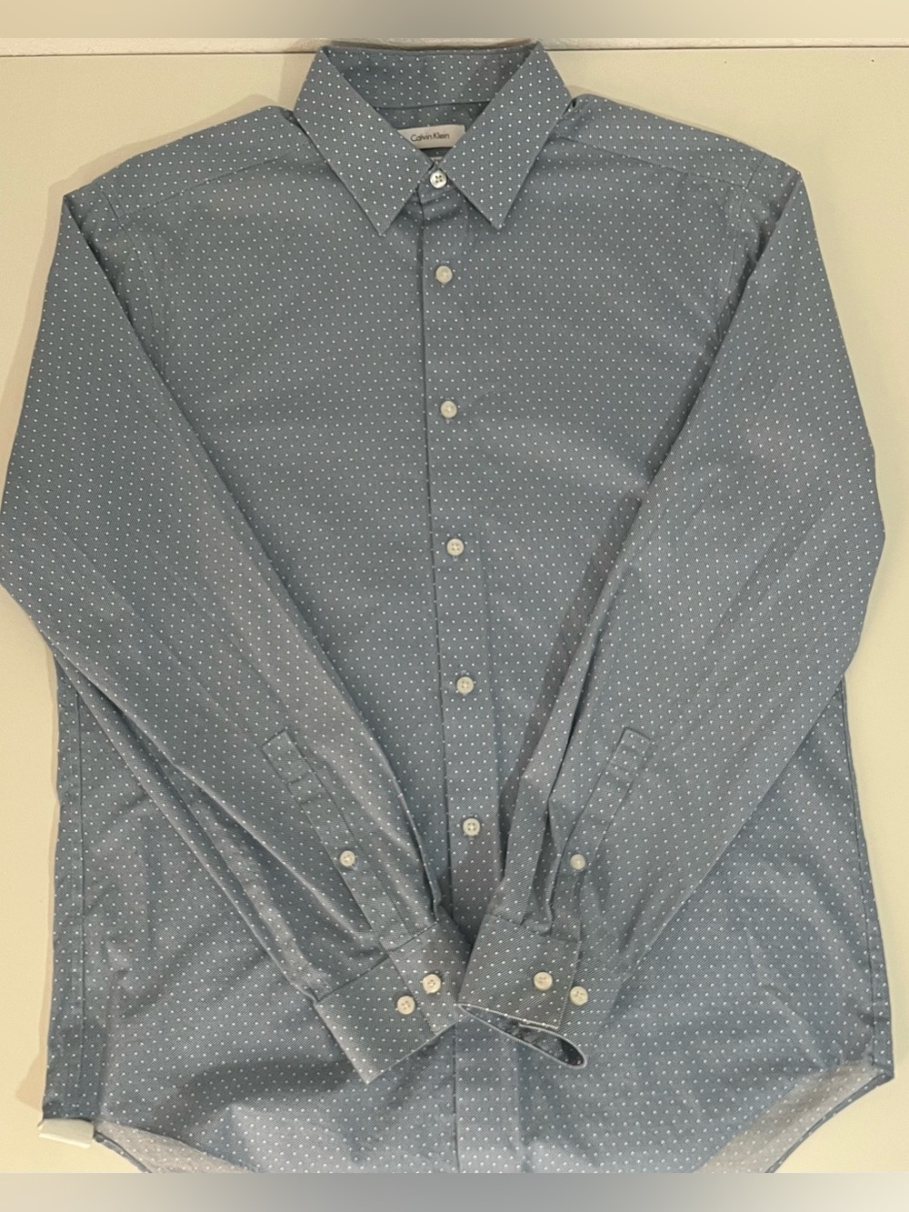 Calvin Klein Men's 15.5 32/33 Slim Fit Light Blue Dot-Print Dress Shirt